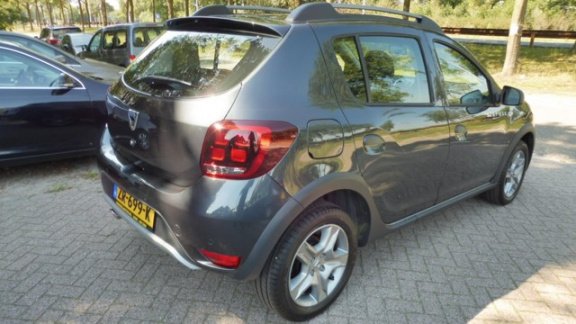 Dacia Sandero - 0.9 tce STEPWAY TECH ROAD NAVI CAMERA FABRIEKSGARANTIE - 1