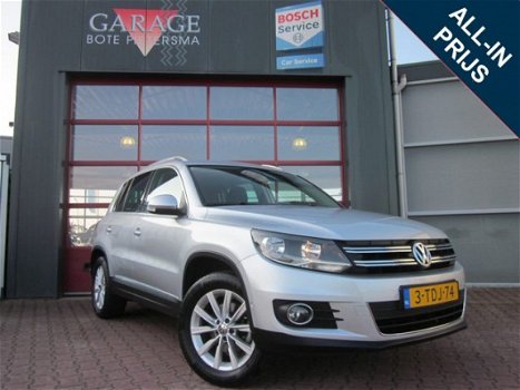 Volkswagen Tiguan - 1.4 TSI Sport&Style NAVI/ECC/AFN. TREKHAAK/6 MND BOVAG GAR - 1