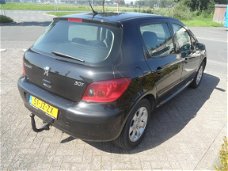 Peugeot 307 - 1.6 16V 5DRS