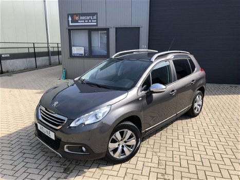 Peugeot 2008 - 1.2 PureTech Style PDC/NAVI/Clima/2016/GARANTIE - 1