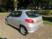 Peugeot 206 - 1.4 HDi Air-line 3 Airco 5 DRS Lichtmetalen Velgen *Apk t/m 30-8-2020 - 1 - Thumbnail