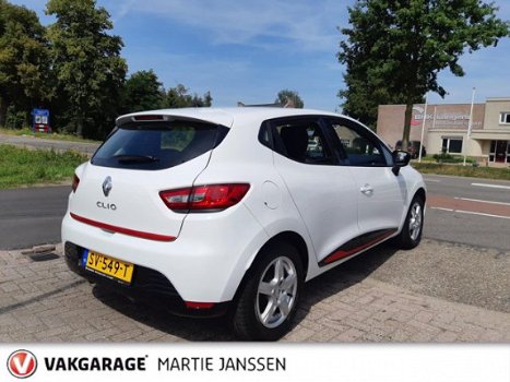 Renault Clio - 1.2 16V NAVIGATIE - MEDIA - CRUISE CONTROL - LM VELGEN - 1