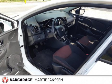 Renault Clio - 1.2 16V NAVIGATIE - MEDIA - CRUISE CONTROL - LM VELGEN - 1