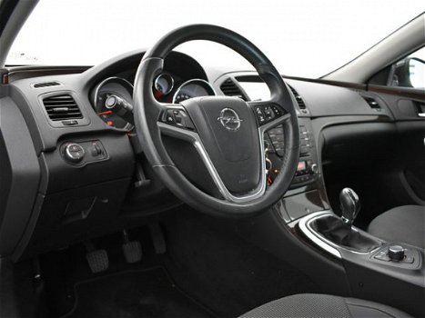 Opel Insignia - 1.6 TURBO 180 PK COSMO SEDAN *66.455 KM - 1