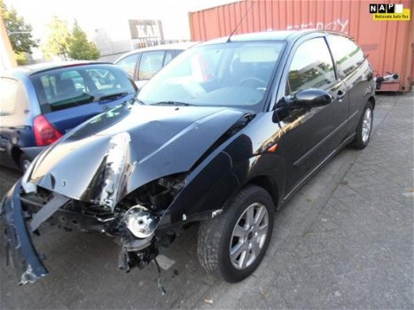 Ford Focus - 2.0-16V Centennial , schade zeer exclusieve motor 2.0, ( 250 focus van dit mod ) - 1