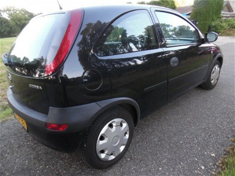 Opel Corsa - 1.0-12V , Ketting hoorbaar , meeneem prijs €.500, - diverse betaalbare auto's 06-531544 - 1