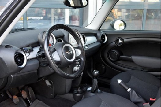 Mini Mini Cooper - 1.6 * AIRCO * NAP-PAS * ONDEERHOUD HISTORIE * NL GELEVERD - 1