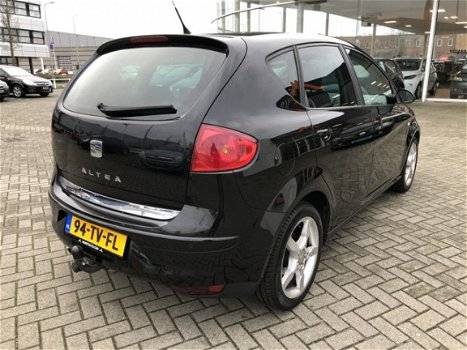 Seat Altea - 1.6 Stylance, Trekhaak, Parrot, Cruise, PDC - 1