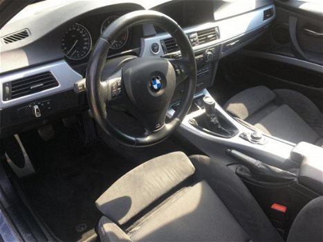 BMW 3-serie - 318i Corporate Lease M SPORT 2.0 motor veel extras 125803 KM - 1