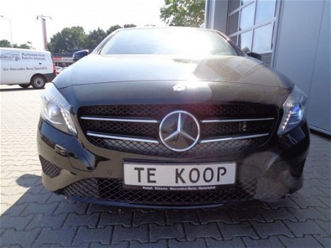 Mercedes-Benz A-klasse - 180 Ambition *navi bluetooth multi funct sportstuur - 1