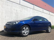 Opel Astra GTC - 1.8 Executive NAP APK STEEKPROEF Airco Elektrische Pakket