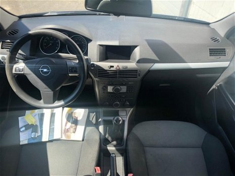 Opel Astra GTC - 1.8 Executive NAP APK STEEKPROEF Airco Elektrische Pakket - 1