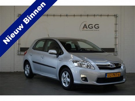 Toyota Auris - 1.8 Full Hybrid Aspiration Clima Control. Nationale Autopas (NAP) - 1