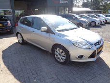 Ford Focus - 1.6 TI-VCT Trend