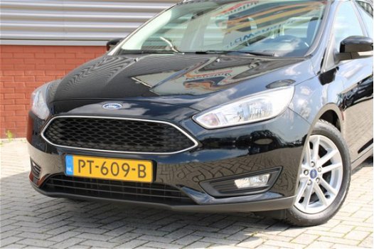 Ford Focus Wagon - 1.0 Lease Edition 126 PK Airco / Cruise Control / Navigatie - 1