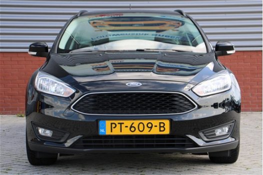 Ford Focus Wagon - 1.0 Lease Edition 126 PK Airco / Cruise Control / Navigatie - 1