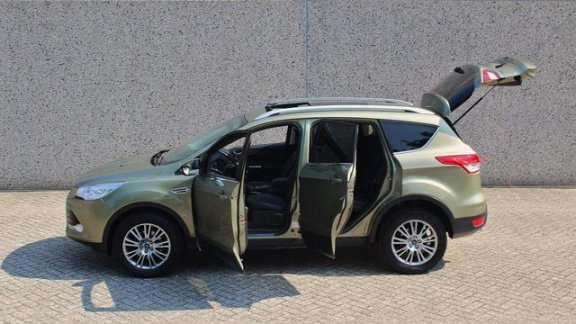 Ford Kuga - 1.6 Titanium Panoramadak Xenon 27dkm - 1