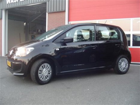 Volkswagen Up! - 1.0 take up BlueMotion // 5 Deurs / Airco - 1