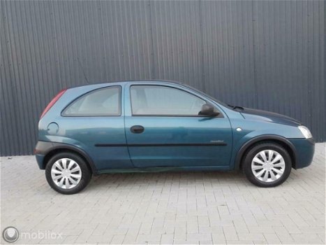 Opel Corsa - 1.2 NW APK zeer zuinig 94xxxkm NAP - 1