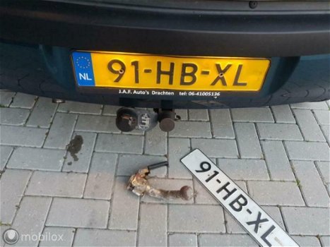 Opel Corsa - 1.2 NW APK zeer zuinig 94xxxkm NAP - 1