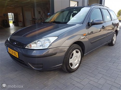 Ford Focus Wagon - 1.6-16V Cool Edition - 1