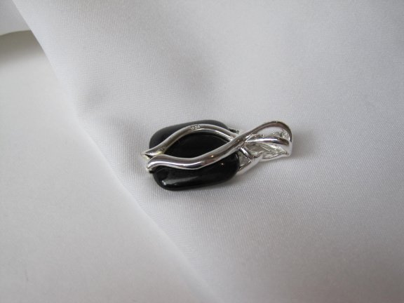 Kettinghanger verzilverd met zwarte glassteen 3.4x1.9 cm. - Afbeelding 6