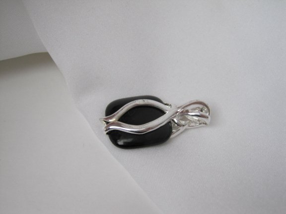 Kettinghanger verzilverd met zwarte glassteen 3.4x1.9 cm. - Afbeelding 7