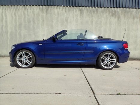 BMW 1-serie Cabrio - 1-Serie 118i High Executive M uitvoering - 1