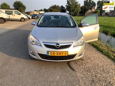 Opel Astra Sports Tourer - 1.4 Cosmo - 1