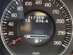 Volvo V70 - 2.5T Momentum / Automaat / Lederen Bekleding / PDC / Winterwielen / - 1 - Thumbnail