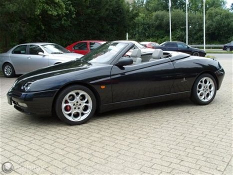 Alfa Romeo Spider - - CLASSICO 3.0 24V V6 - 1