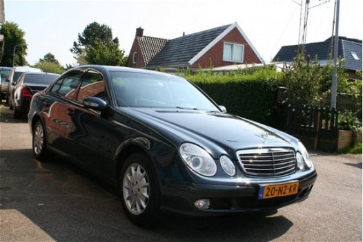 Mercedes-Benz E-klasse - 220 CDI Elegance Young Timer 225973 KM NIEUWE APK - 1