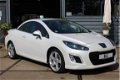 Peugeot 308 CC - 2.0 HDiF Féline Leder/Xenon/Airwave/Navi./JBL/18inch/164Pk - 1 - Thumbnail