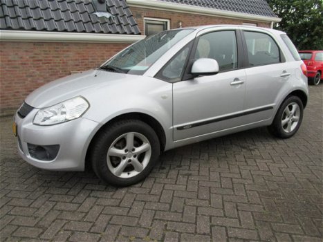 Suzuki SX4 - 1.6 Exclusive, goed werkende airco tel 06-25113430 - 1