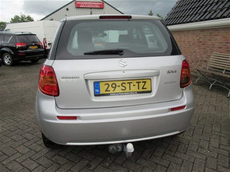 Suzuki SX4 - 1.6 Exclusive, goed werkende airco tel 06-25113430 - 1