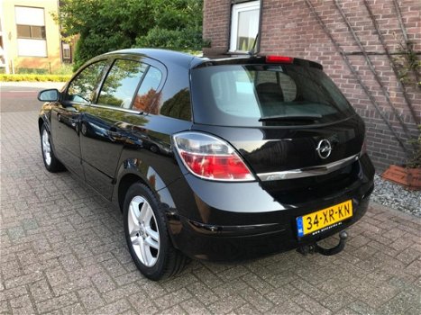 Opel Astra - 1.6 Temptation Airco/cruise/Nette - 1