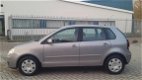 Volkswagen Polo - 1.4-16V Optive 5 Deurs - 1 - Thumbnail