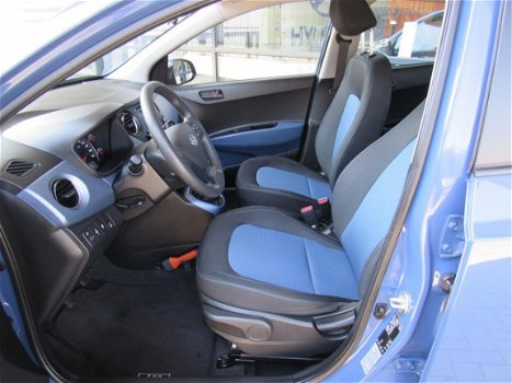 Hyundai i10 - 1.0i 66pk Blue 4pl. Comfort Climate en LM velgen - 1