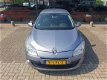 Renault Mégane - 1.6 parkeersensoren v+a, airco, stoelverwa - 1 - Thumbnail