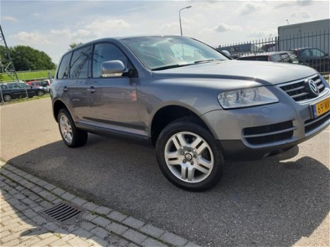 Volkswagen Touareg - 3.2 V6 , Automaat, met CLIMA - 1