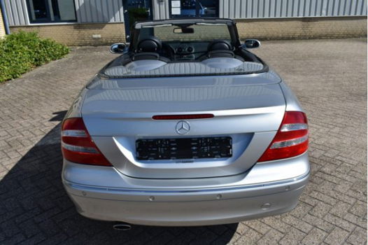 Mercedes-Benz CLK-klasse Cabrio - CLK 240 Avantgarde / Navi / Leder / PDC - 1