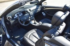 Mercedes-Benz CLK-klasse Cabrio - CLK 200 Avantgarde / 72.000 KM / Navi / Leder / PDC