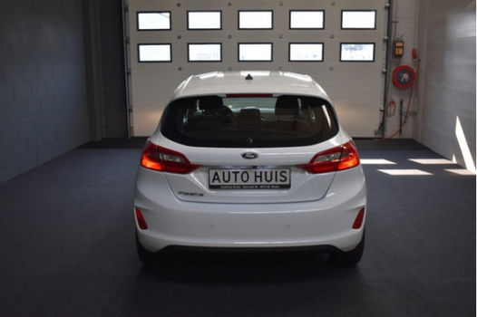 Ford Fiesta - 1.1 Trend , NAVI, Airco, PDC+PARK, 5DR, NIEUWSTAAT - 1