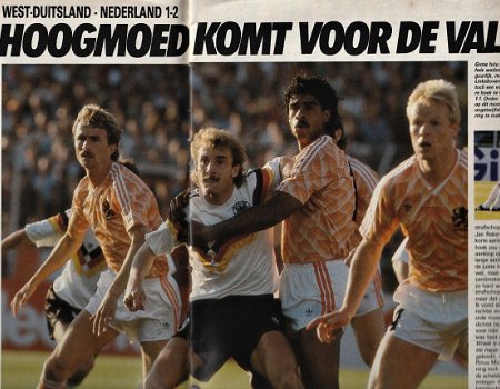 VOETBAL - Magazine van de KNVB t.g.v. het EK 1988 - 2