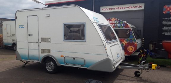 3 PERSOONS STAPELBED CARAVAN EIFELLAND 350 MET PANORAMA LUIFEL - 2