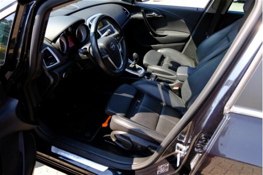 Opel Astra - 1.4 Turbo Sport + 5-Deurs Xenon/Navi/Leder/LMV - 1