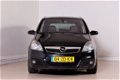 Opel Zafira - 2.2 Cosmo 150 PK 7-PERS. LEDER SPORTPAKKET PDC CRUISE TREKHAAK STOELVERW. NL AUTO - 1 - Thumbnail