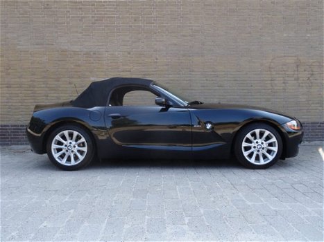 BMW Z4 Roadster - 2.2i S orig NL.leder. hardtop. geheel dealer-oh - 1