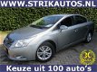 Toyota Avensis - 1.8 VVTi Dynamic 2e eigenaar. APK 08-01-2021 - 1 - Thumbnail