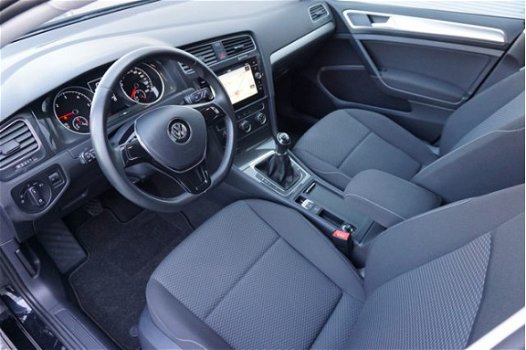 Volkswagen Golf Variant - 1.6 TDI 90pk Trendline + Cruise Control + Navigatie - 1